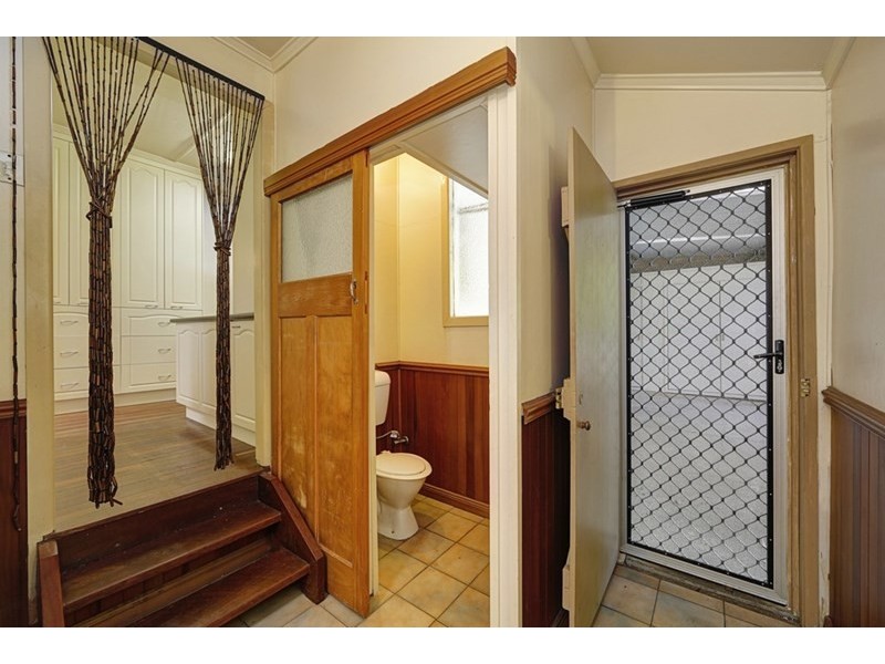 21 Svensson Street, Svensson Heights QLD 4670