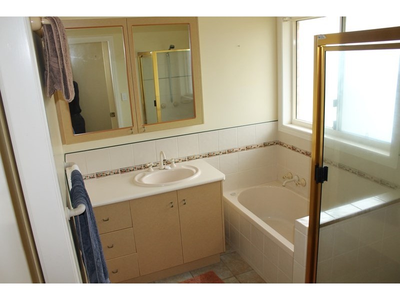 20 Thygesen Street, Bundaberg North QLD 4670