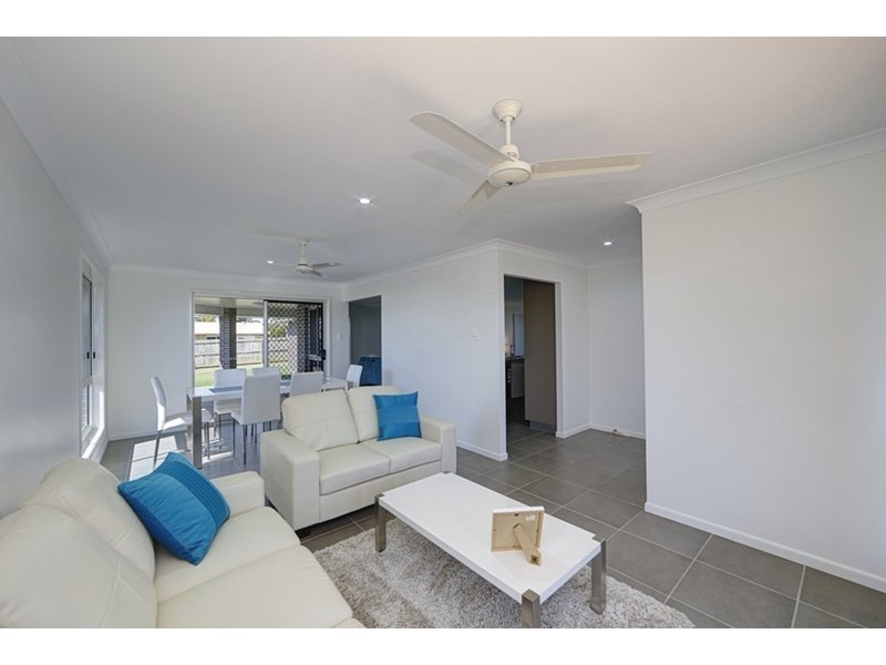 31 Mountney Street, Avoca QLD 4670