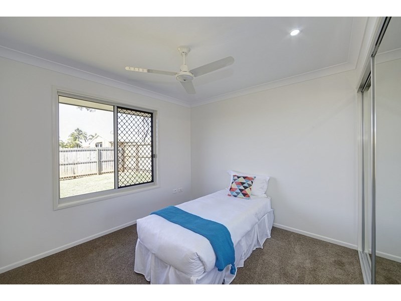 31 Mountney Street, Avoca QLD 4670