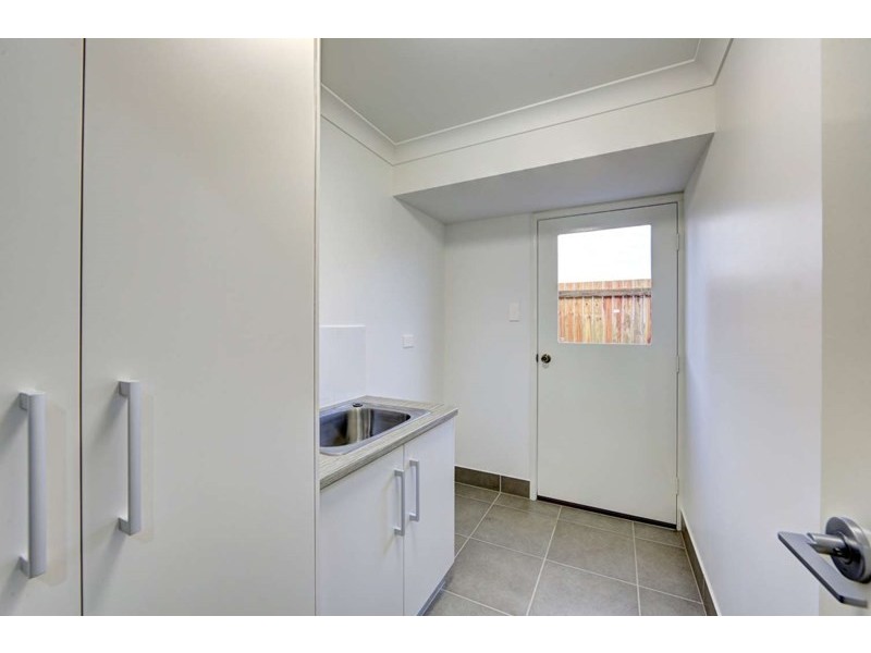 31 Mountney Street, Avoca QLD 4670