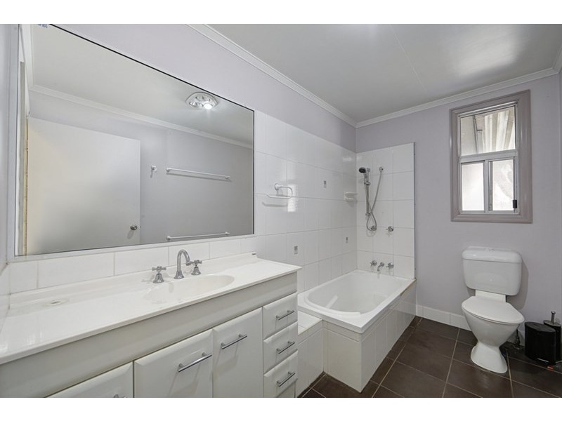 88 Elliott Heads Road, Kepnock QLD 4670