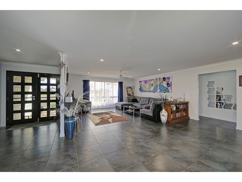 20 Rokeby Court, Branyan QLD 4670