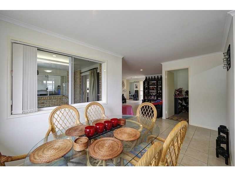 42 Robina Drive, Avoca QLD 4670