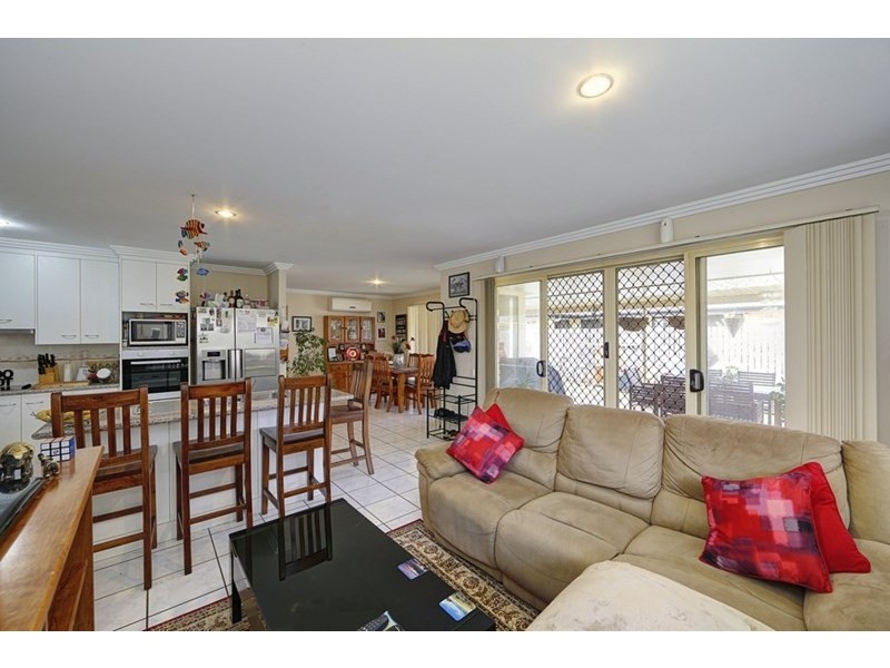 34 Explorers Way, Bargara QLD 4670