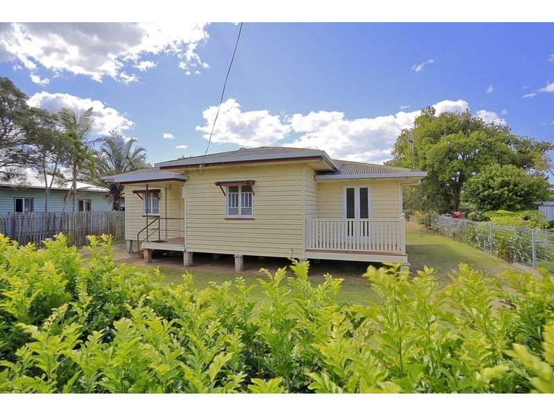 3 Mount Perry Road, Bundaberg North QLD 4670