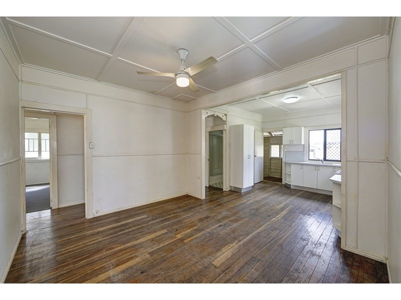 3 Mount Perry Road, Bundaberg North QLD 4670