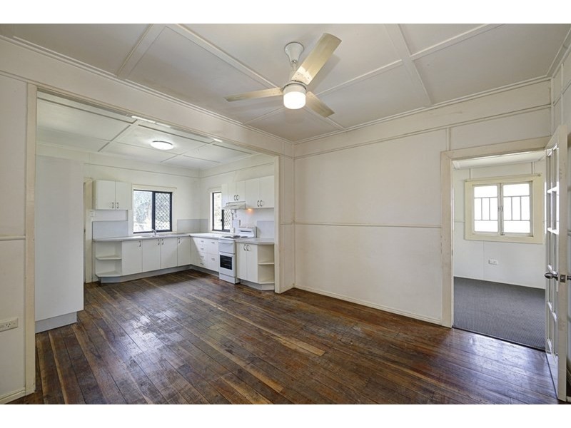 3 Mount Perry Road, Bundaberg North QLD 4670