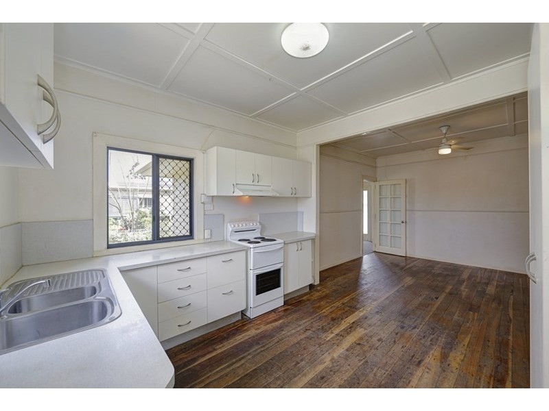 3 Mount Perry Road, Bundaberg North QLD 4670