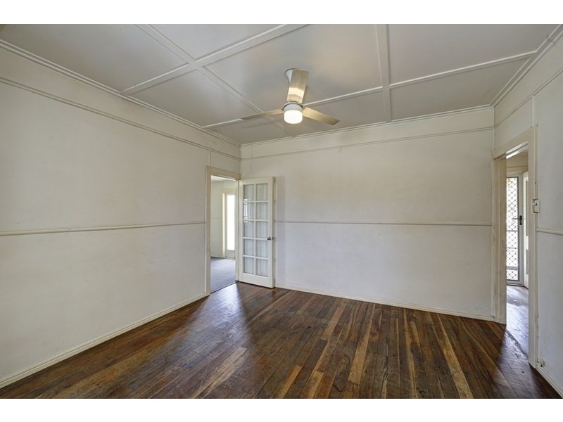 3 Mount Perry Road, Bundaberg North QLD 4670