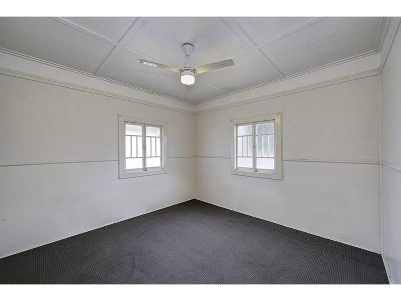 3 Mount Perry Road, Bundaberg North QLD 4670