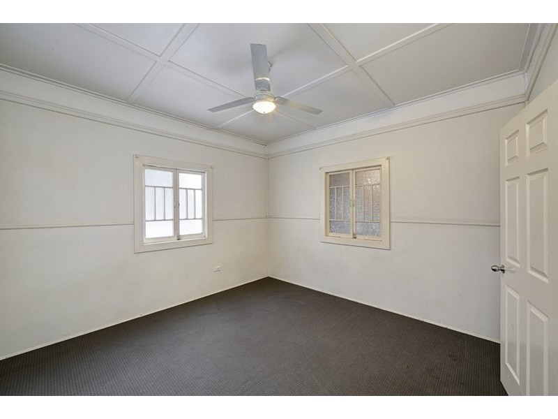 3 Mount Perry Road, Bundaberg North QLD 4670