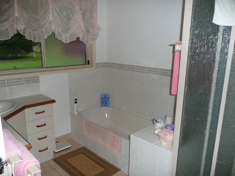 13 Clydesdale Avenue, Branyan QLD 4670