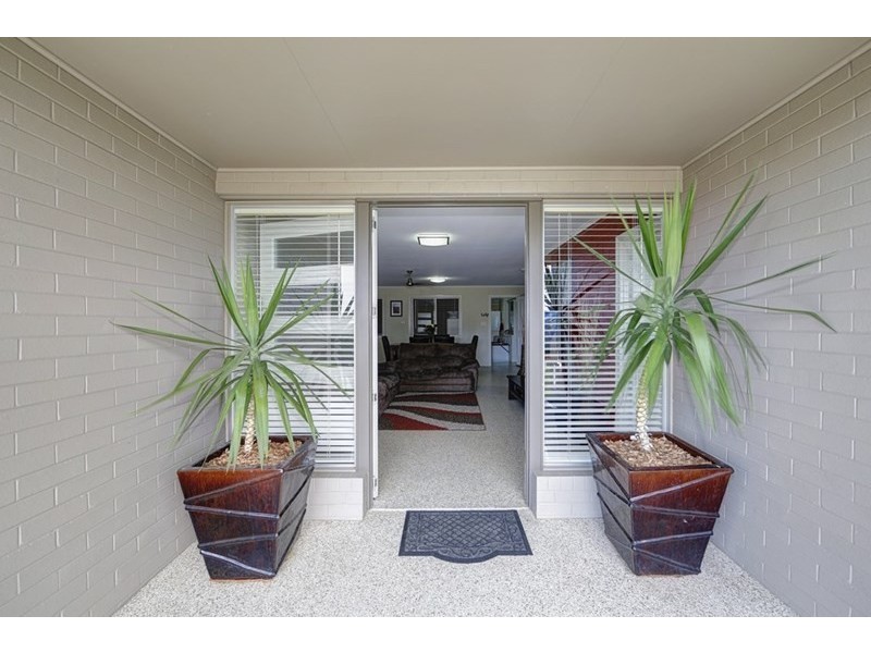 11 Booloongie Road, Gooburrum QLD 4670