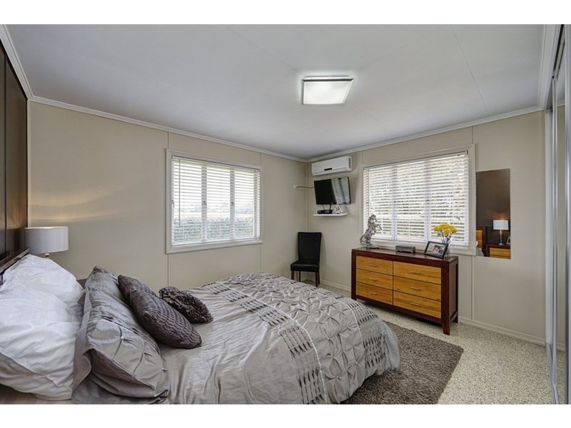 11 Booloongie Road, Gooburrum QLD 4670