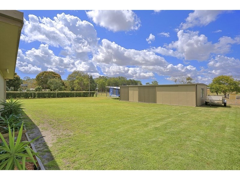 11 Booloongie Road, Gooburrum QLD 4670