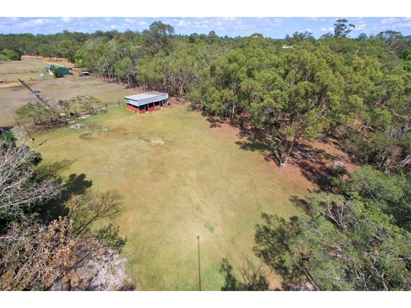 15 Samuels Road, Branyan QLD 4670