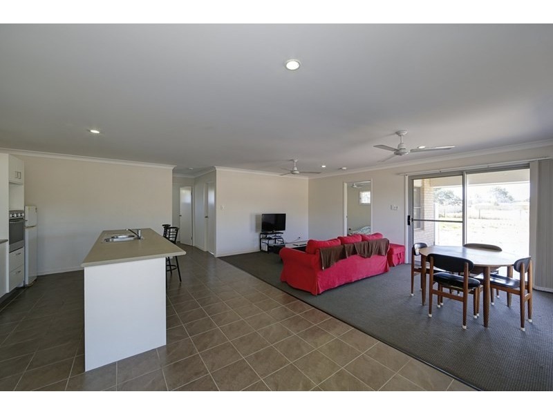 21 Empress Drive, Moore Park Beach QLD 4670