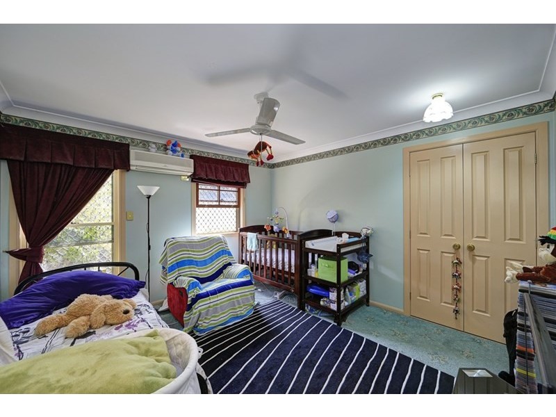 18 Mott Street, Avoca QLD 4670