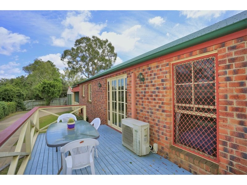 18 Mott Street, Avoca QLD 4670