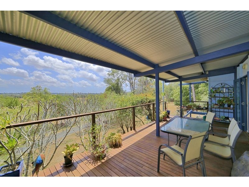 10 Louise Court, Branyan QLD 4670