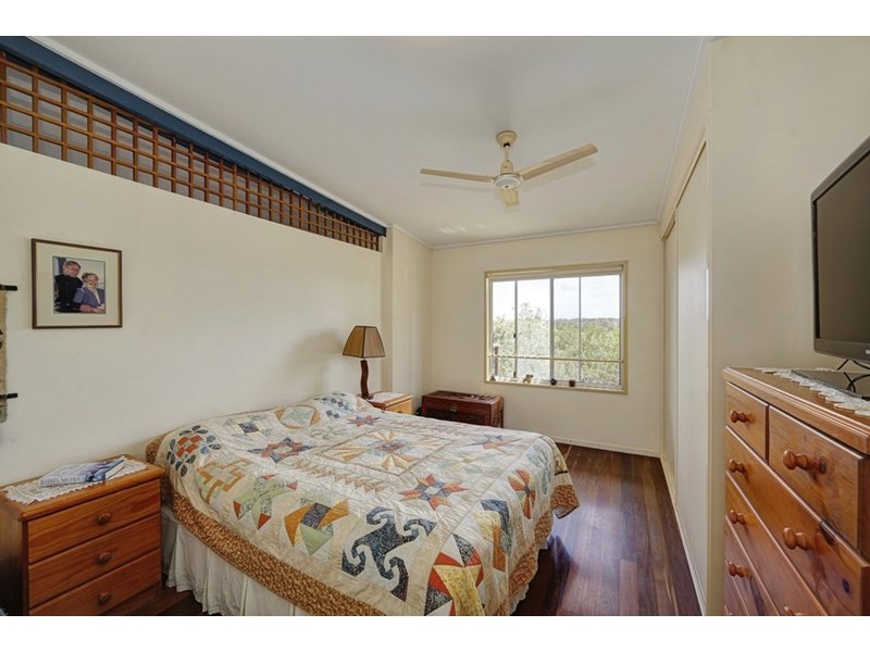 10 Louise Court, Branyan QLD 4670