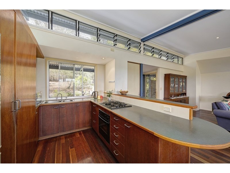 10 Louise Court, Branyan QLD 4670