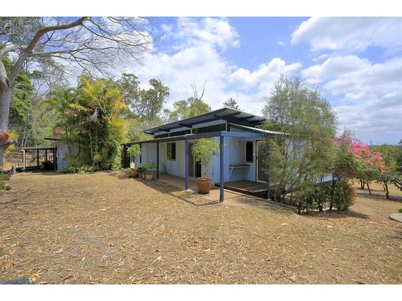 10 Louise Court, Branyan QLD 4670