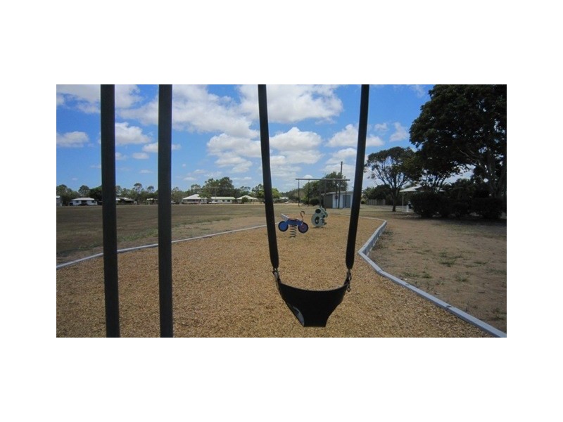 11 Mary Street, Bundaberg East QLD 4670