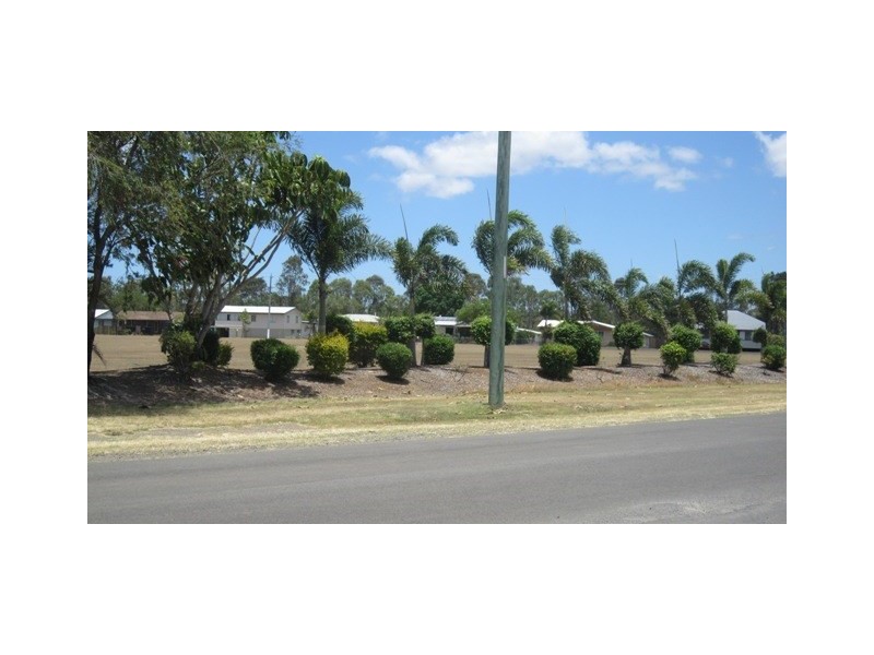 11 Mary Street, Bundaberg East QLD 4670