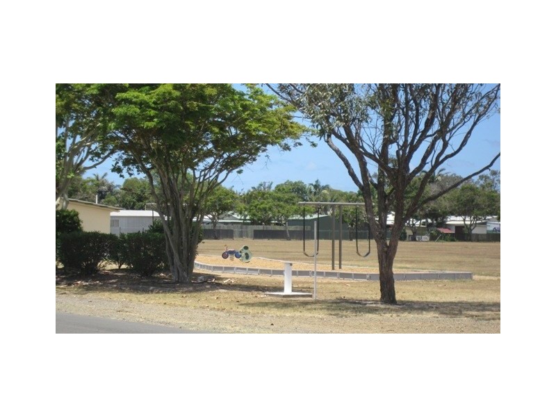 11 Mary Street, Bundaberg East QLD 4670