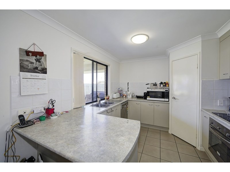 9 Broadmeadow Avenue, Thabeban QLD 4670