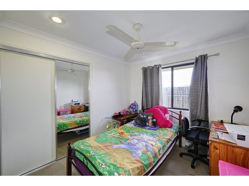 9 Broadmeadow Avenue, Thabeban QLD 4670