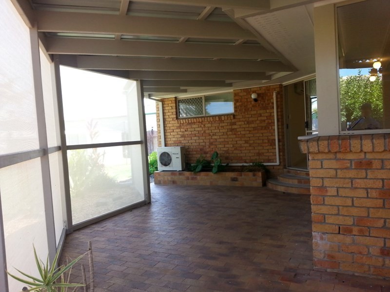 92 FE Walker Street, Kepnock QLD 4670