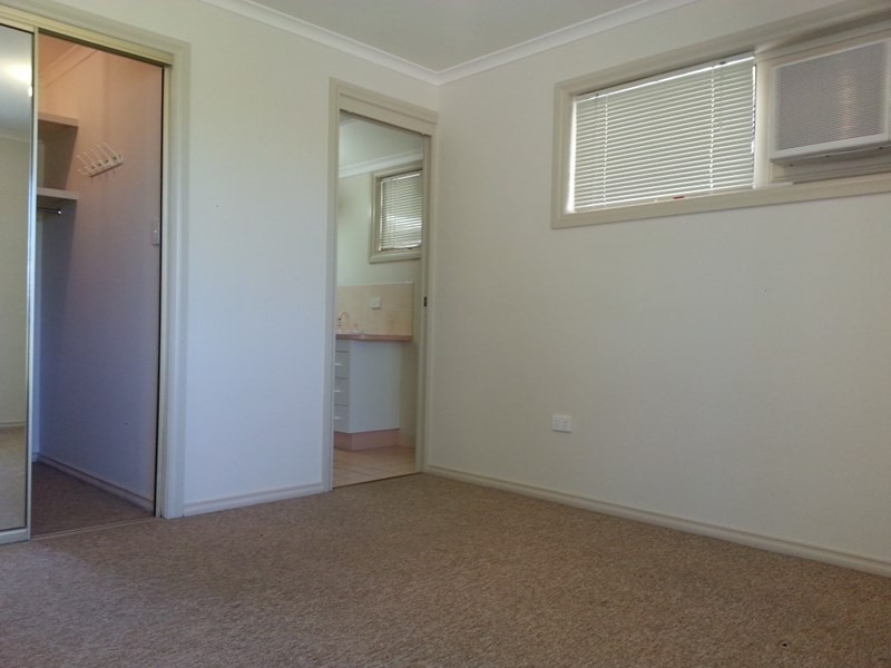 92 FE Walker Street, Kepnock QLD 4670