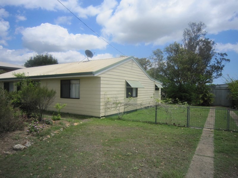 16 Bonna Road, Branyan QLD 4670