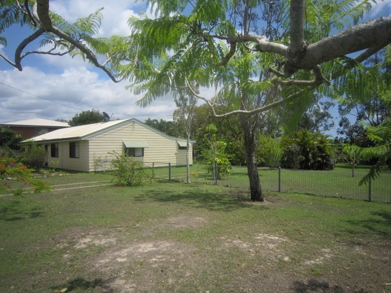 16 Bonna Road, Branyan QLD 4670