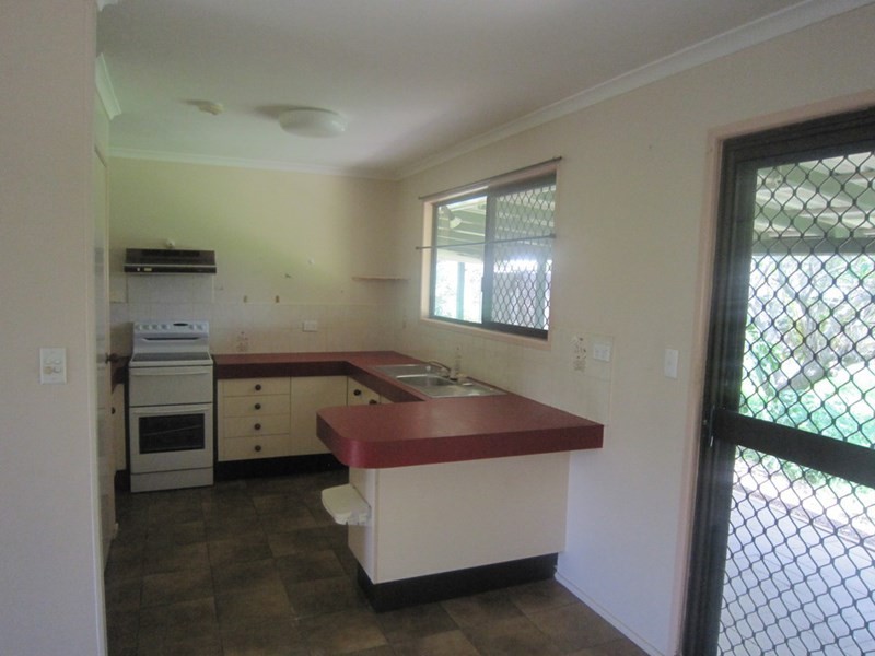 16 Bonna Road, Branyan QLD 4670
