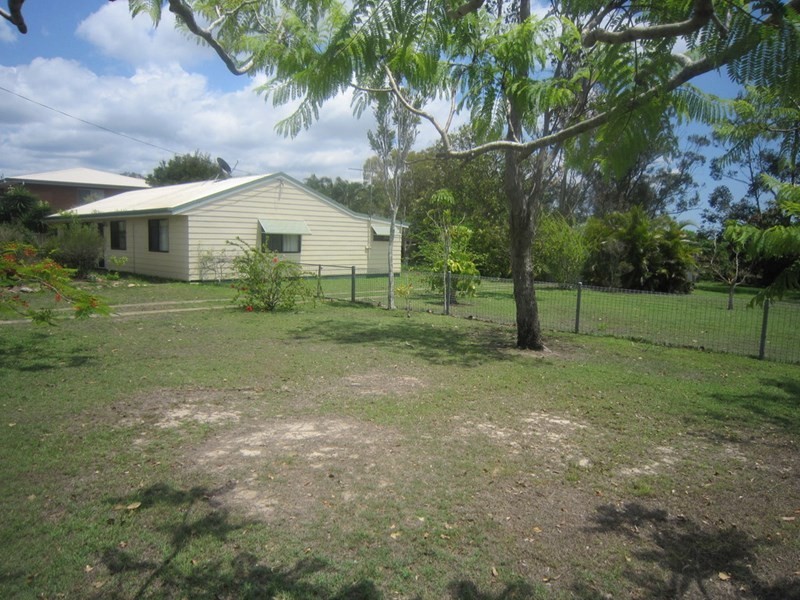 16 Bonna Road, Branyan QLD 4670