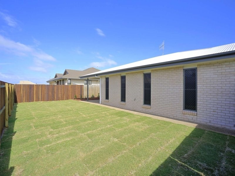 1/1 Alison Street, Kalkie QLD 4670