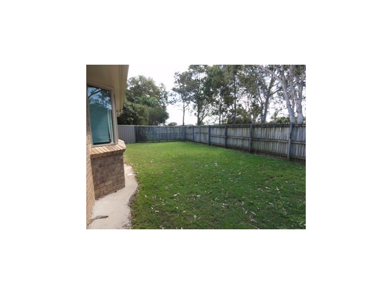 Avenell Heights QLD 4670