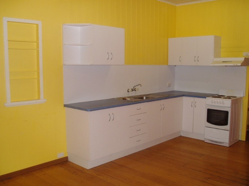 33 Whalley Street, Bargara QLD 4670