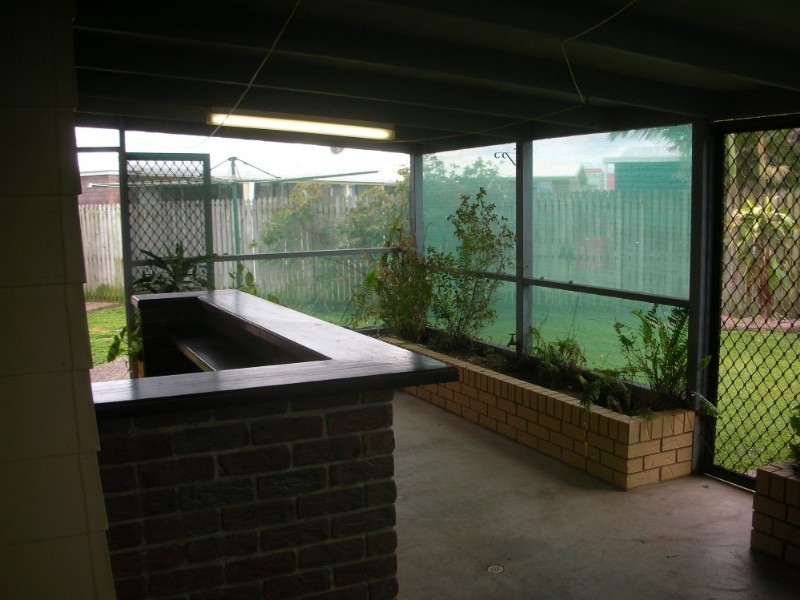 4 Peek Street, Bundaberg North QLD 4670