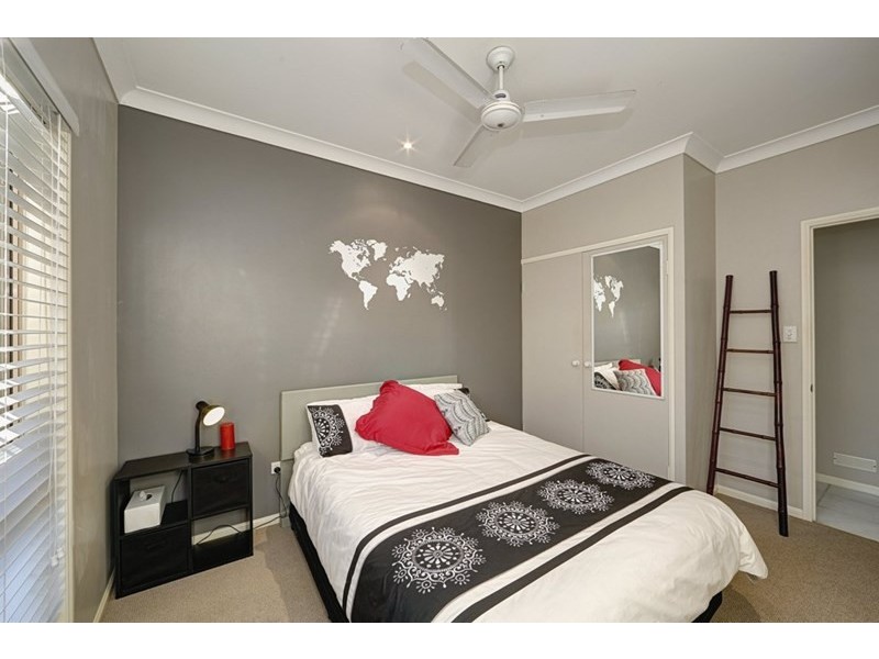 16 Marquis Court, Avenell Heights QLD 4670