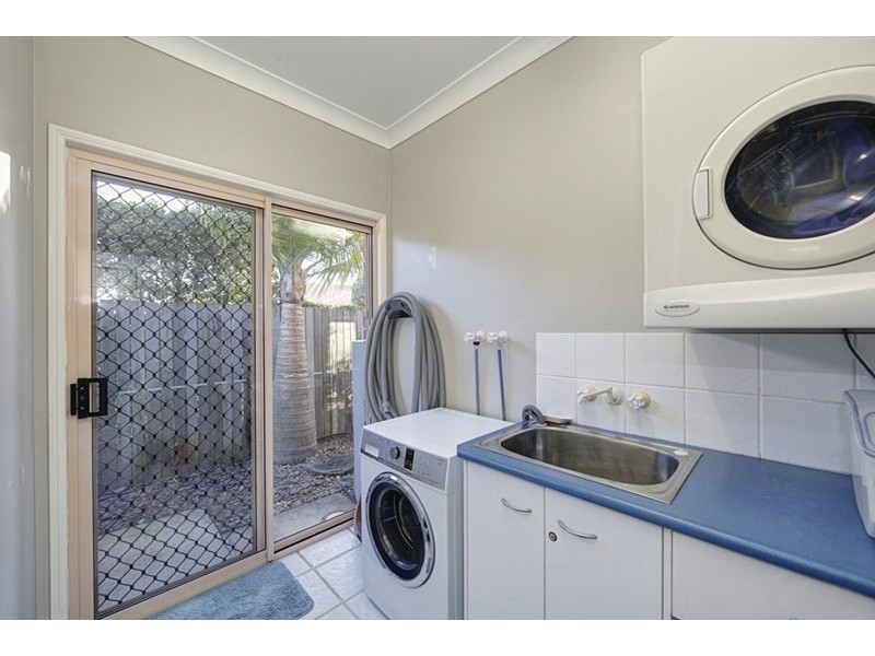 16 Marquis Court, Avenell Heights QLD 4670