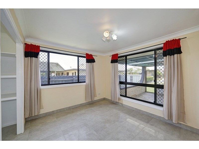 9 Strathdee Avenue, Bundaberg South QLD 4670