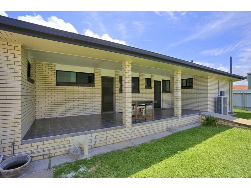 9 Strathdee Avenue, Bundaberg South QLD 4670