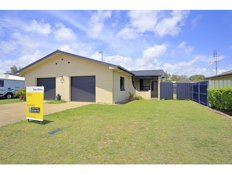 9 Strathdee Avenue, Bundaberg South QLD 4670