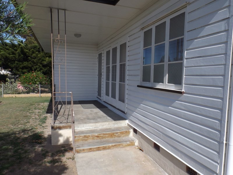 364 Bourbong Street, Millbank QLD 4670