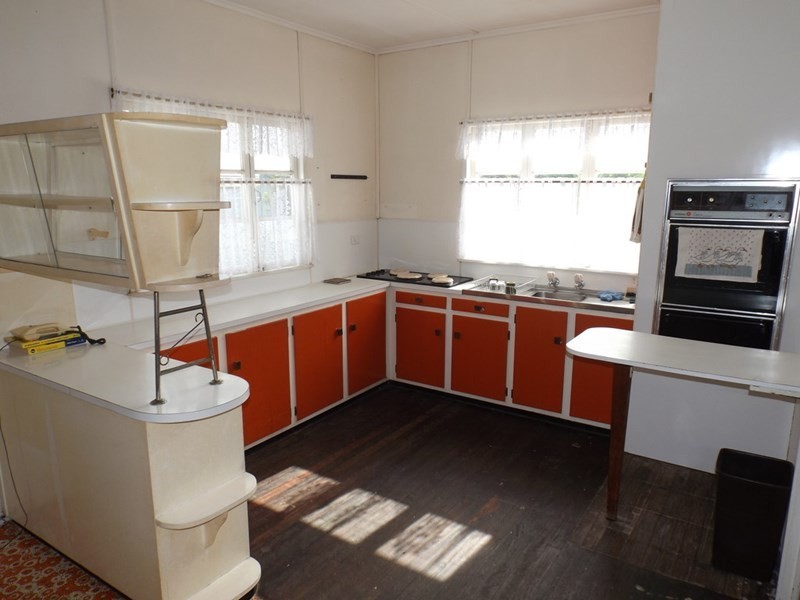 364 Bourbong Street, Millbank QLD 4670